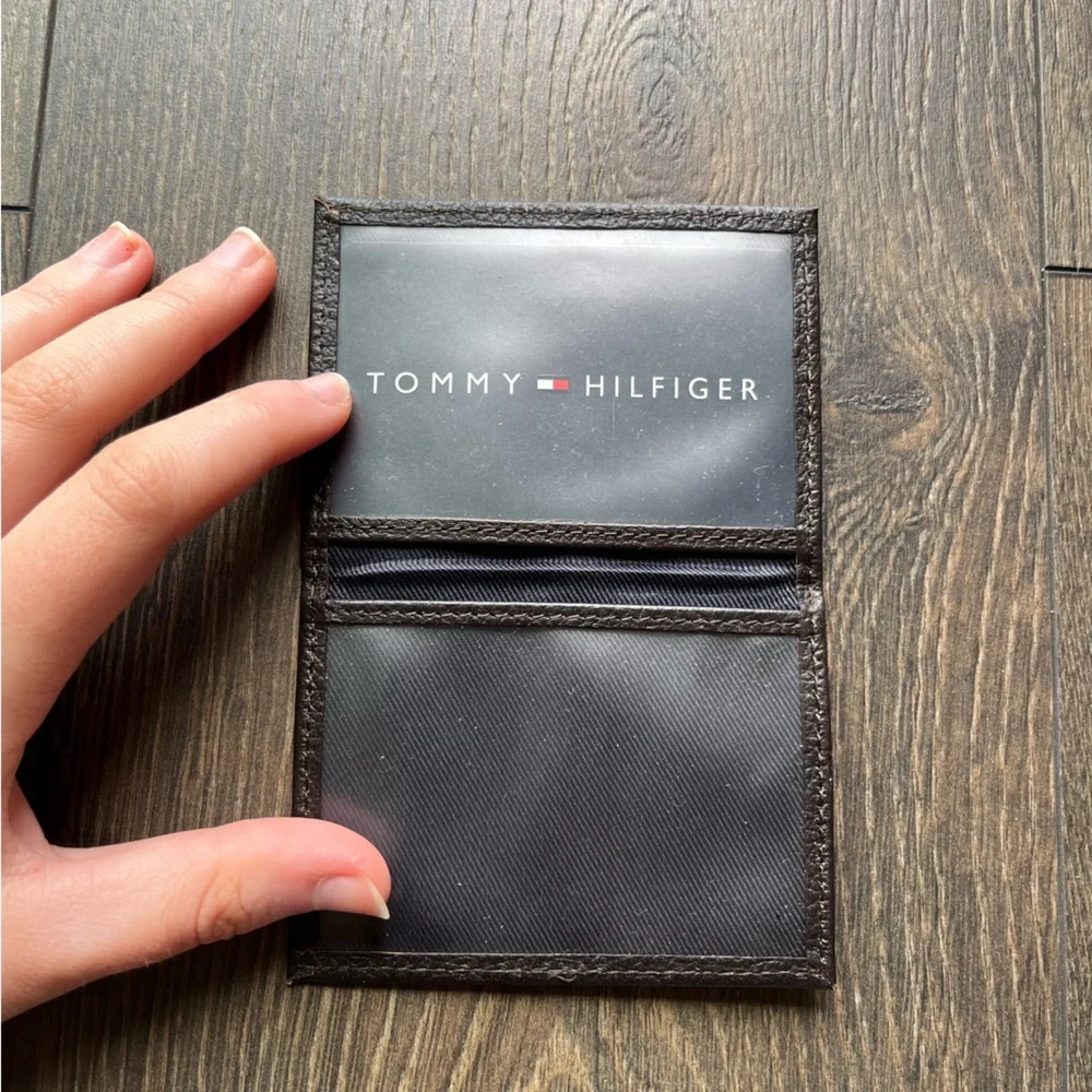 Tommy Hilfiger wallet